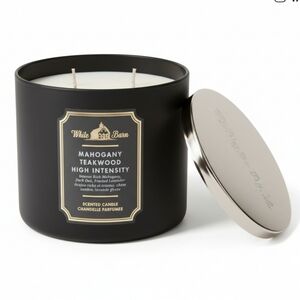 White Barn Mahogany Teakwood Candle NWOT 3-Wick